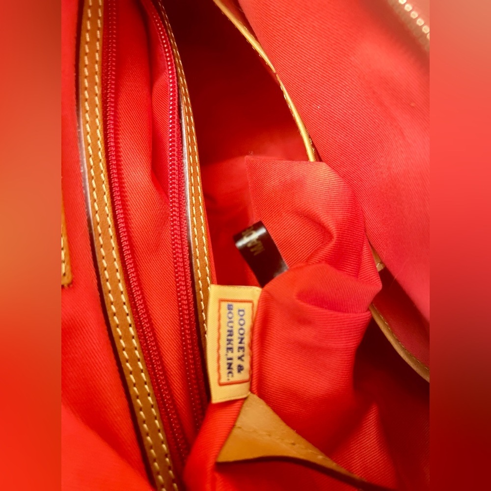 Dooney & Bourke Florentine Jacquard Side Pocket Hobo Bag in Tan Brown Orig COA - Picture 8 of 11